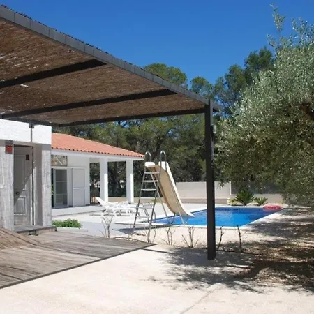 De Dos Con Piscina * Les Tres Cales